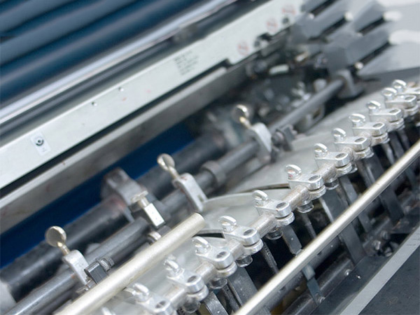 紙箱印刷自動開槽機使用注意事項